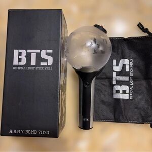 BTS Official Light Stick VER.2 - Black and Frosted White